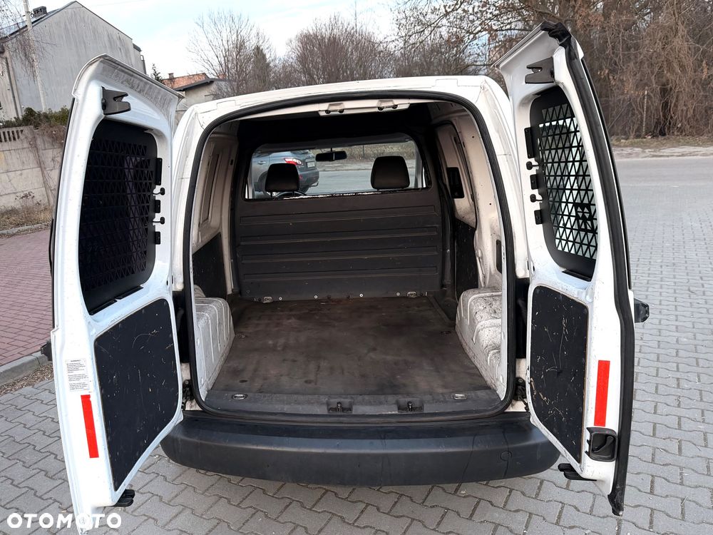 Volkswagen Caddy - 8