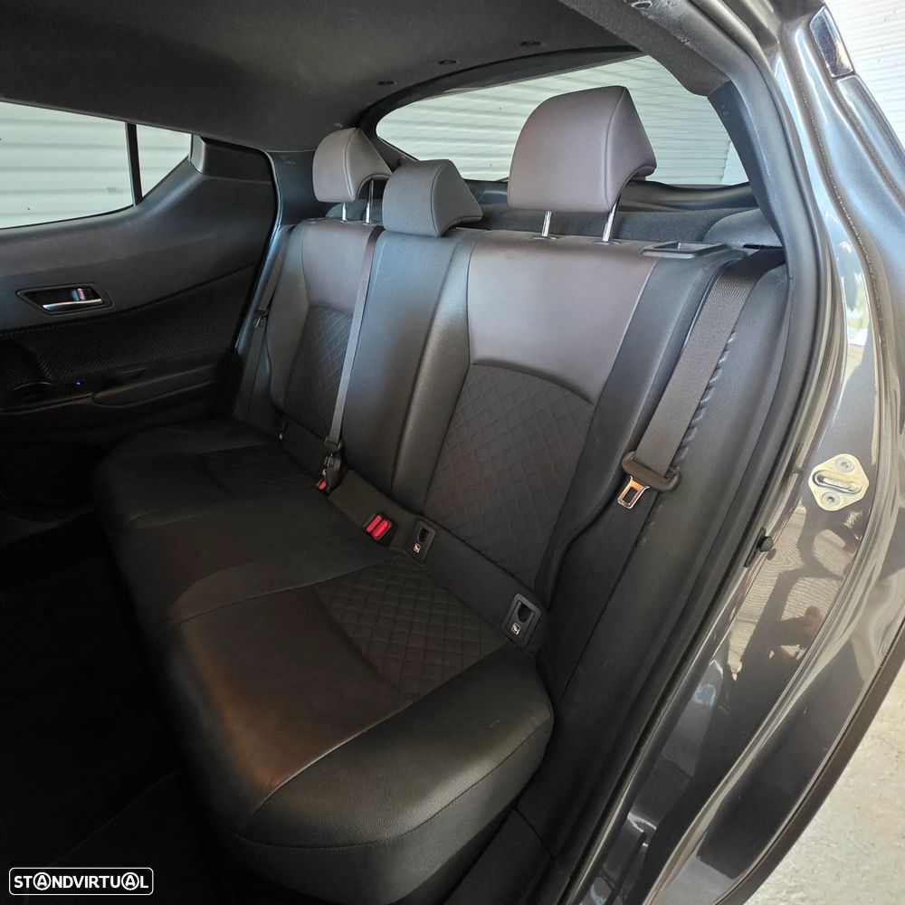 Toyota C-HR 1.8 Hybrid Exclusive+P.Luxury - 14