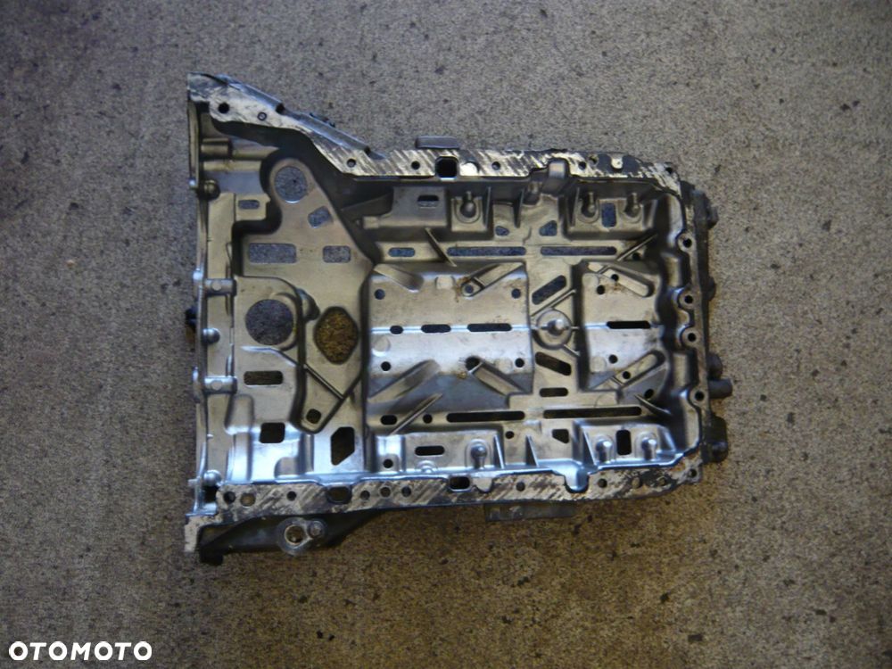 podstawa miski olejowej a6510140200 mercedes-benz w212 - 1