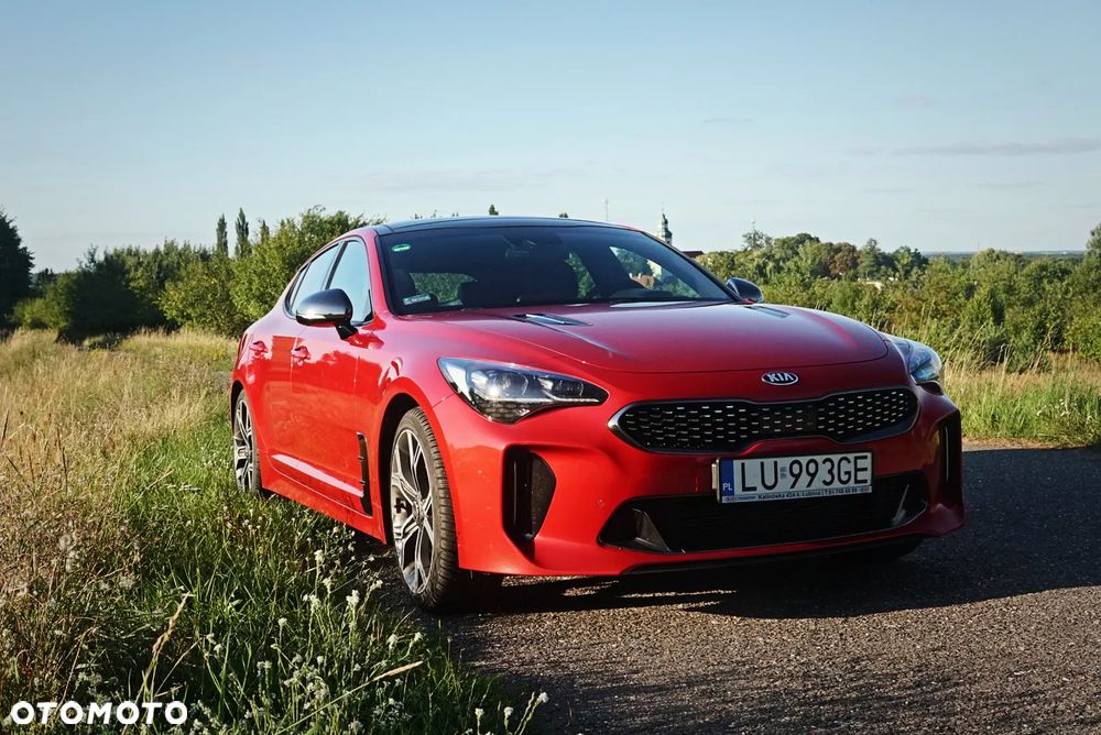 Kia Stinger - 4