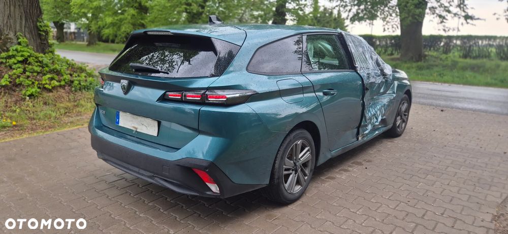Peugeot 308 1.2 PureTech Allure S&S EAT8 - 10