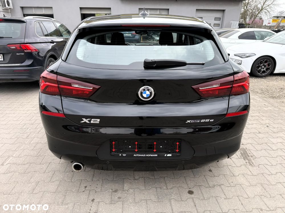 BMW X2 xDrive25e Edition M Mesh - 2