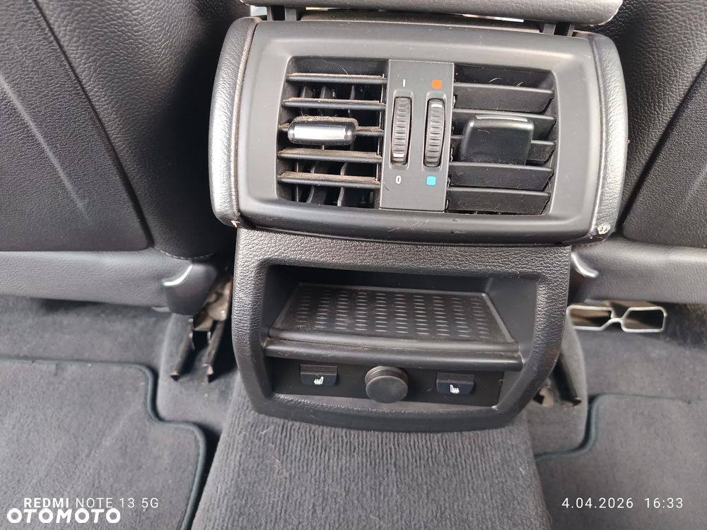 BMW X3 xDrive28i - 11