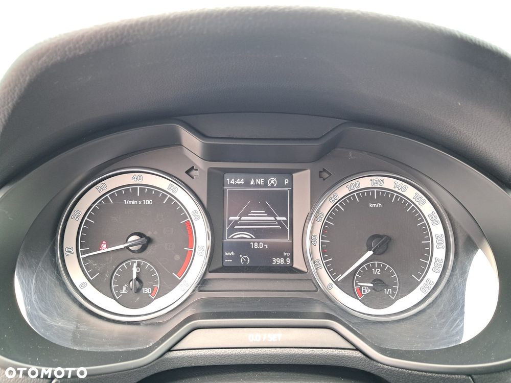 Skoda Octavia 2.0 TSI Style DSG - 8