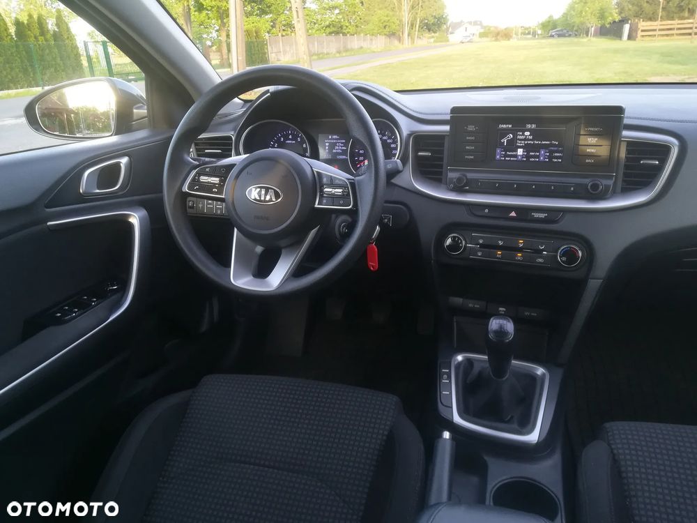 Kia Ceed 1.0 T-GDI S - 12