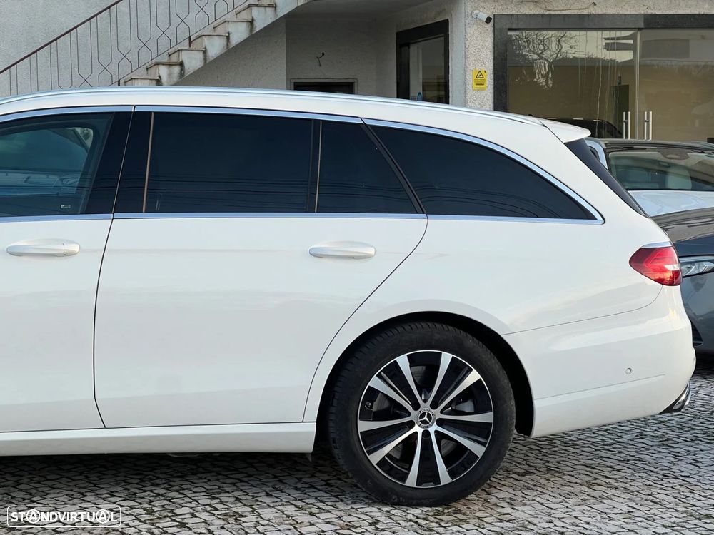 Mercedes-Benz E 300 - 5