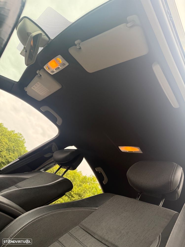 Renault Laguna 2.0 dCi Confort - 19