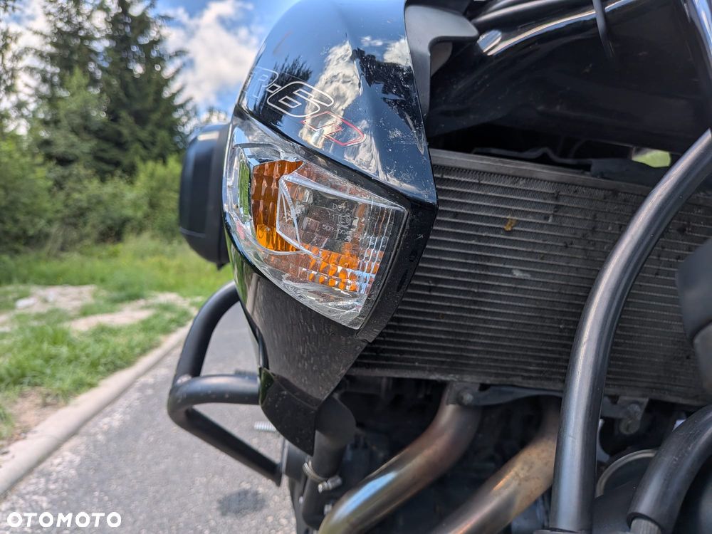 Kawasaki ER - 10