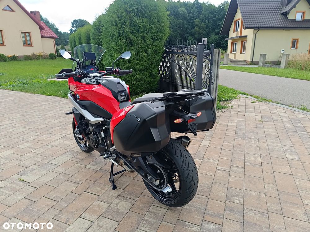 BMW XR - 7