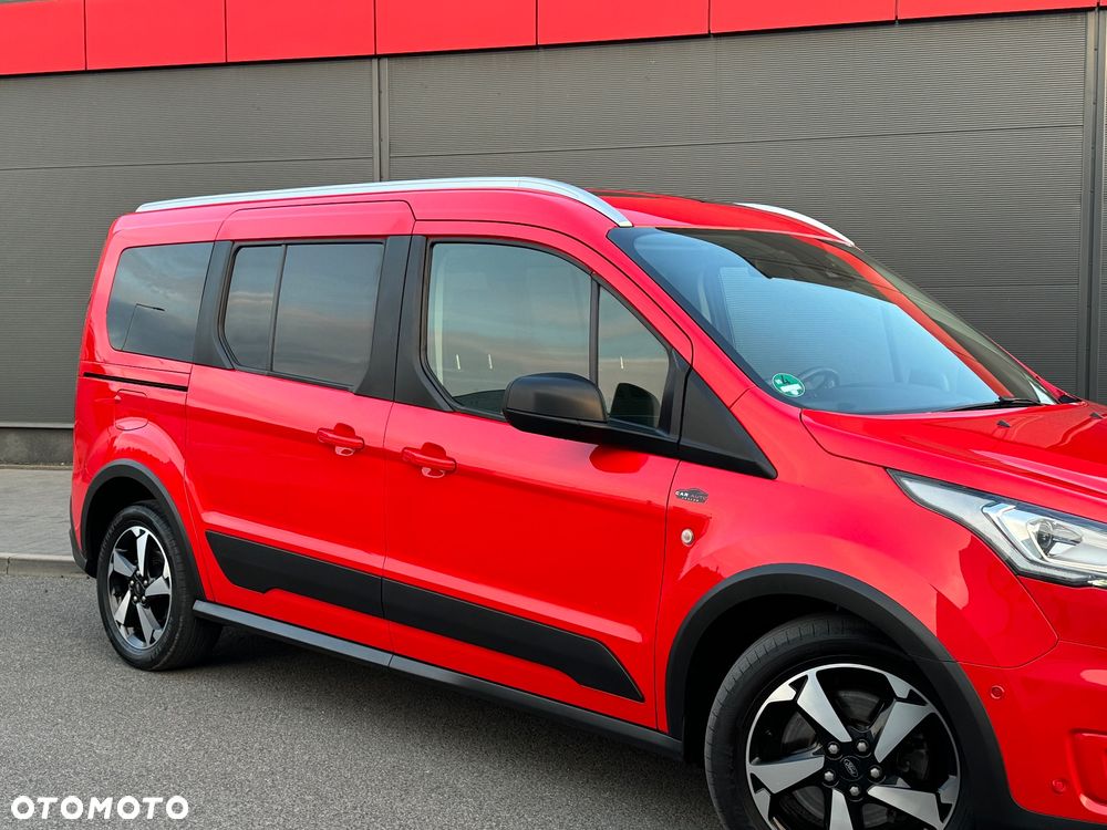 Ford Tourneo Connect Grand - 24