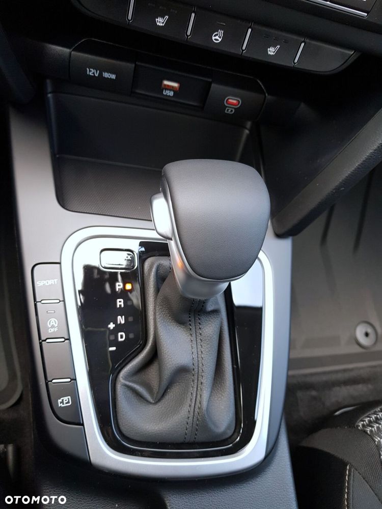 Kia XCeed 1.6 T-GDI M DCT - 22