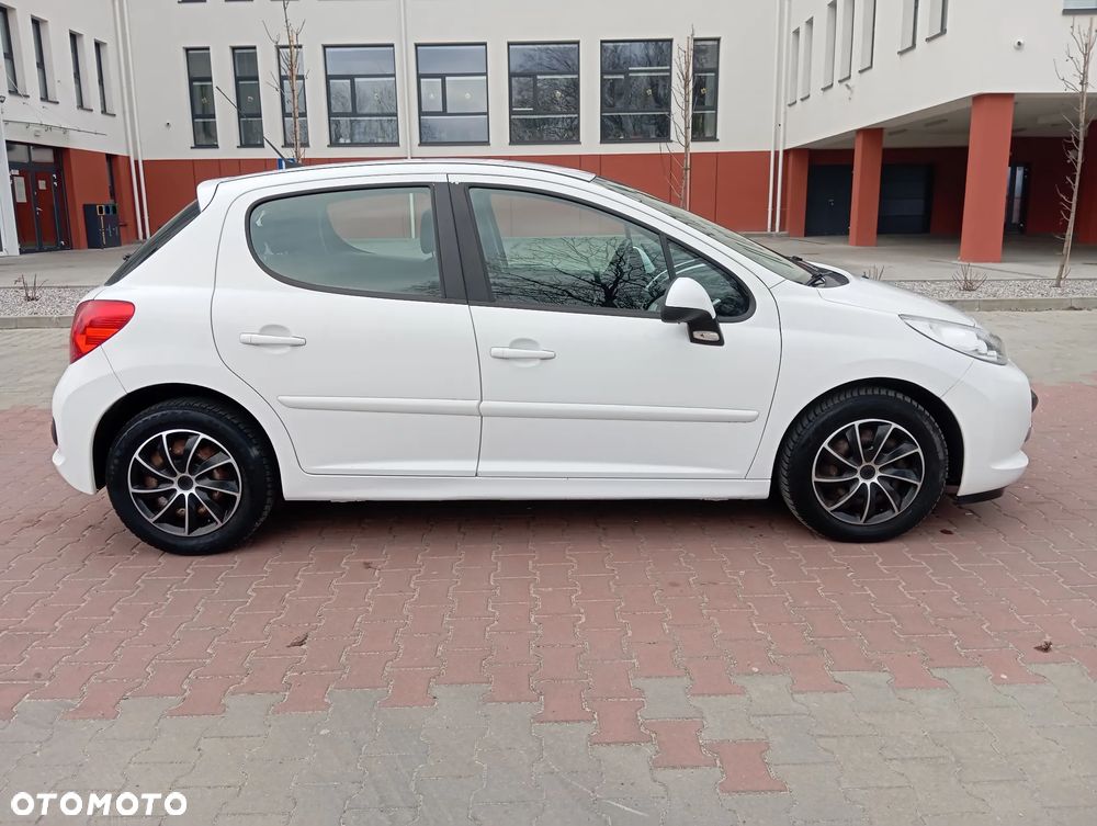 Peugeot 207 120 VTi Sport - 3