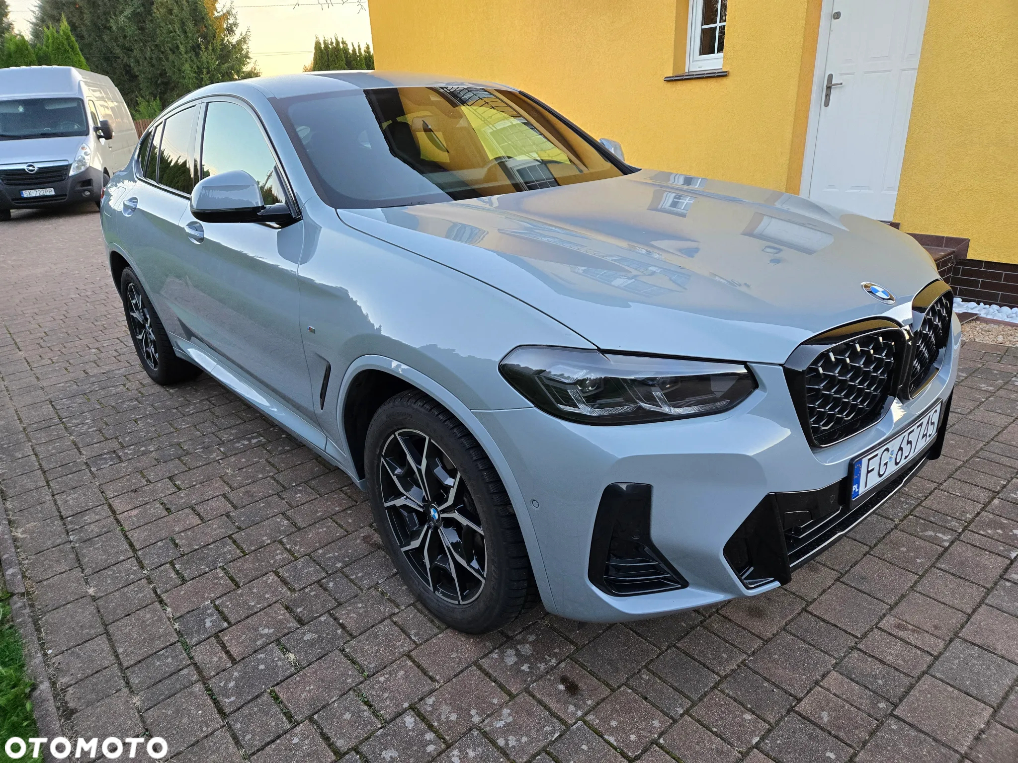 BMW X4 xDrive20i - 11