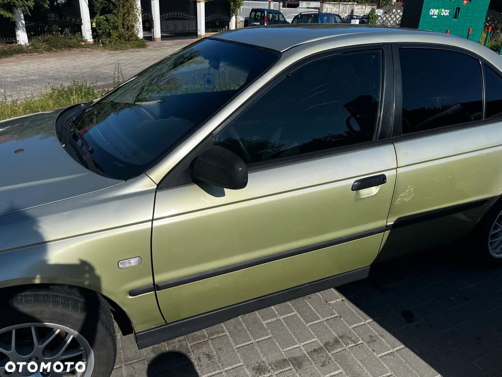 Honda Accord 1.8i S - 27