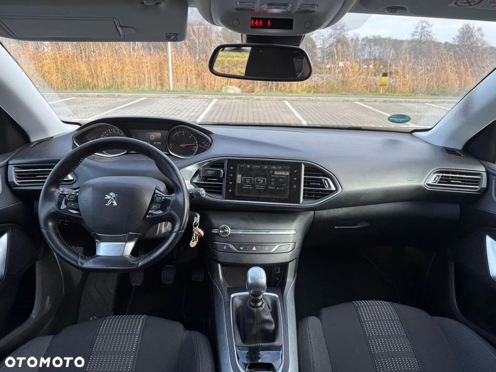 Peugeot 308 2.0 BlueHDi Allure S&S - 3