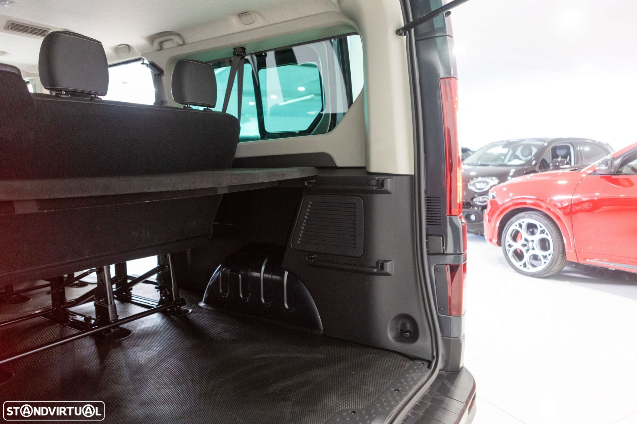 Renault Trafic - 10