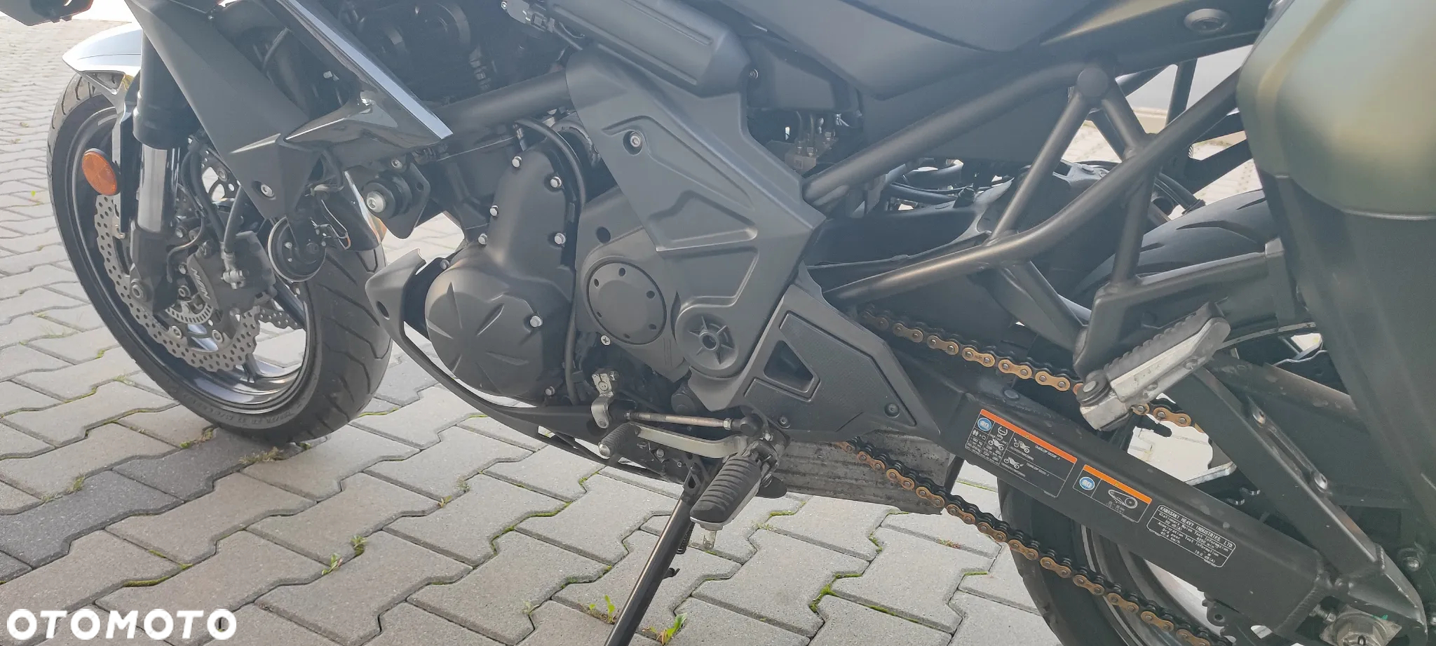 Kawasaki Versys 650 - 15
