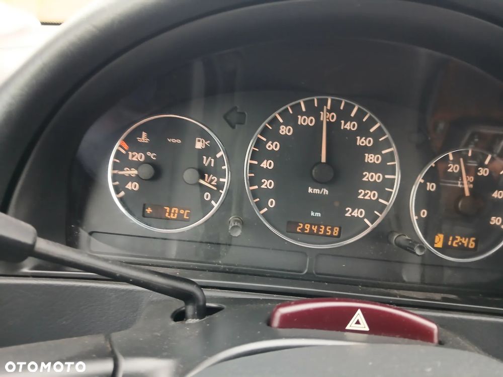 Mercedes-Benz ML - 16