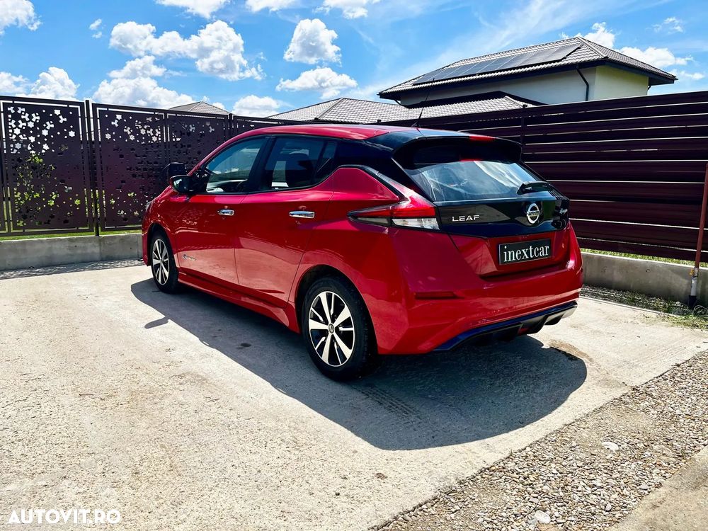 Nissan LEAF 40 kWh N-Connecta - 8