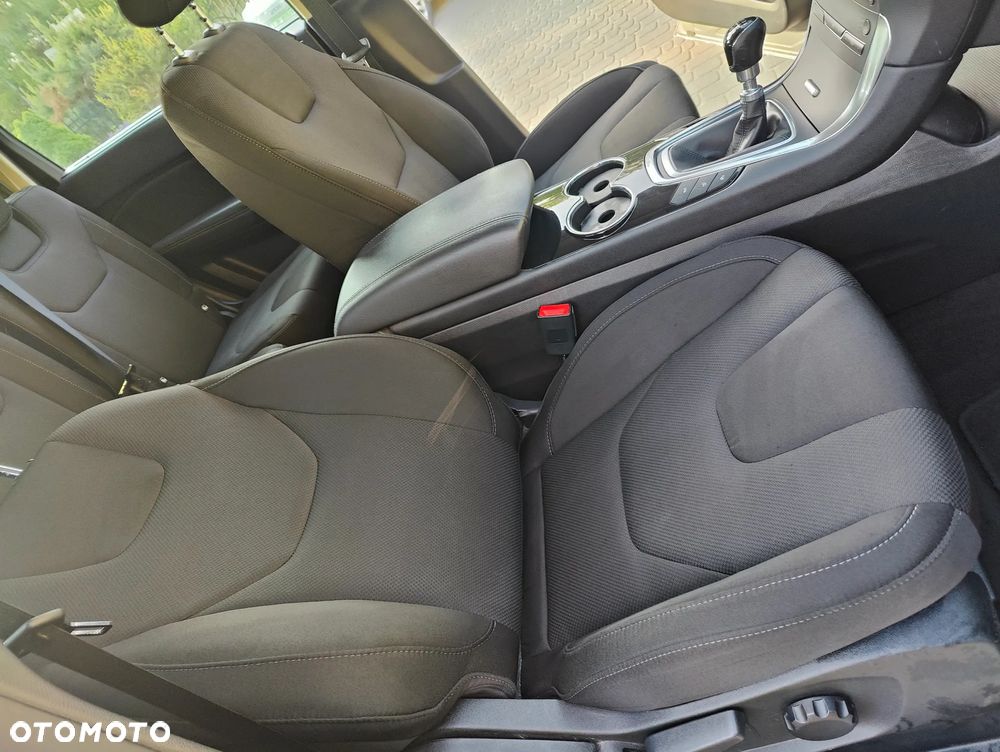 Ford S-Max 2.0 TDCi Titanium - 21