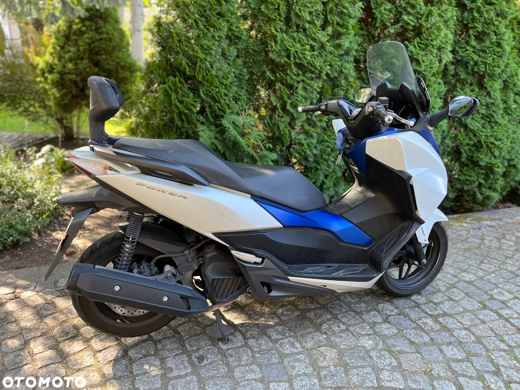 Honda NSS - 12