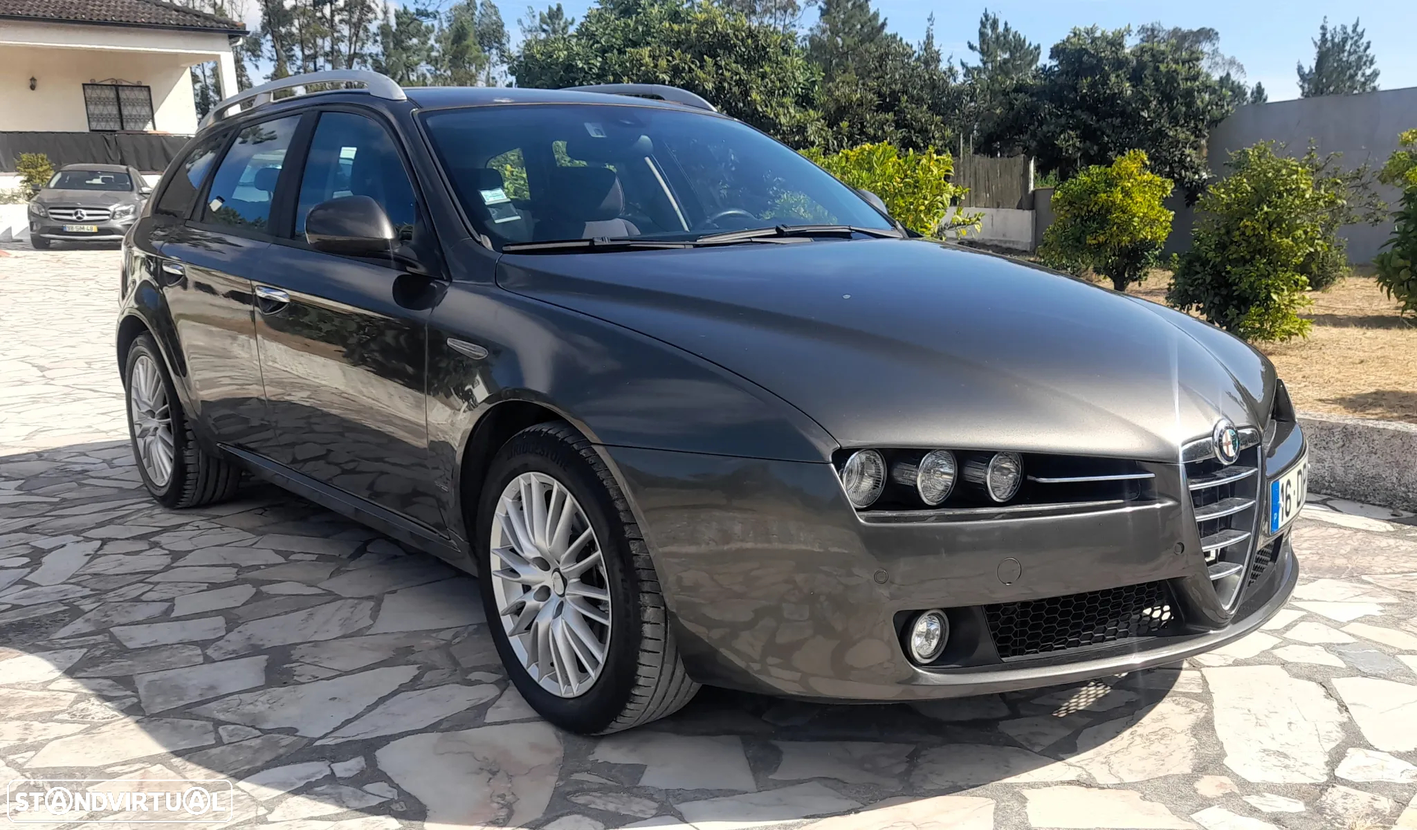 Alfa Romeo 159 Sportwagon 1.9 JTDm 16V Sportiva - 11
