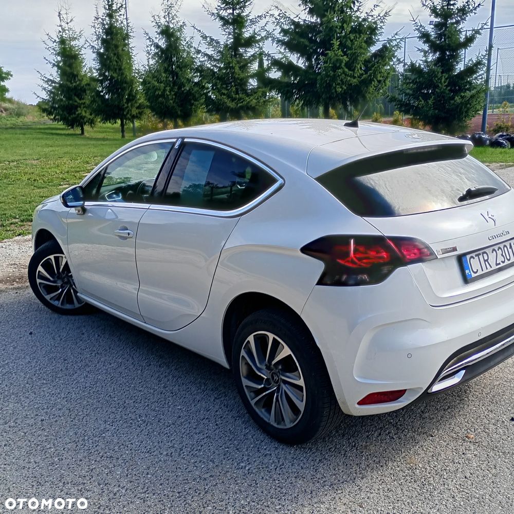 Citroën DS4 e-HDi 115 Chic - 5