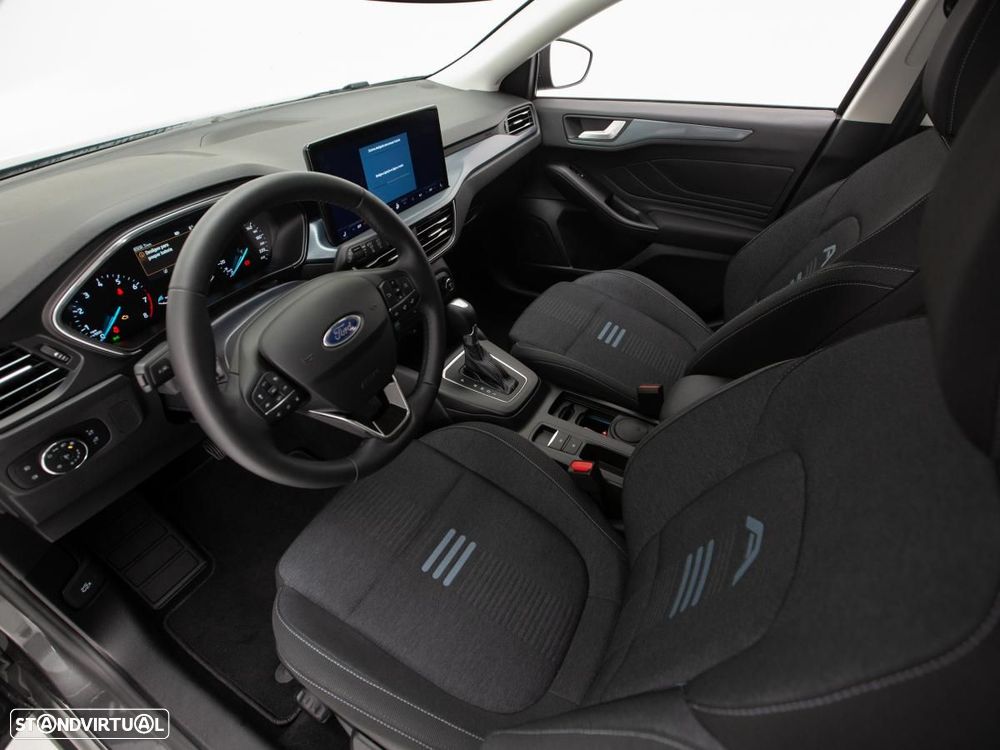 Ford Focus SW — fotografia 7