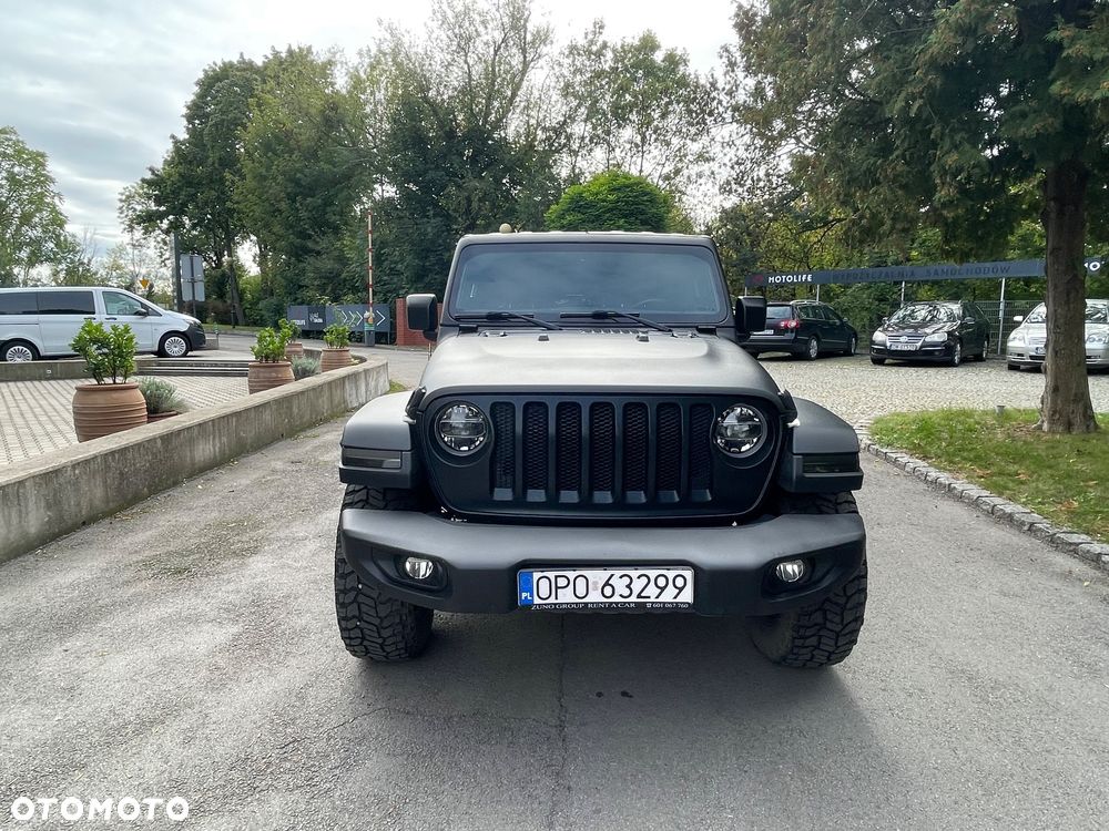 Jeep Wrangler - 13