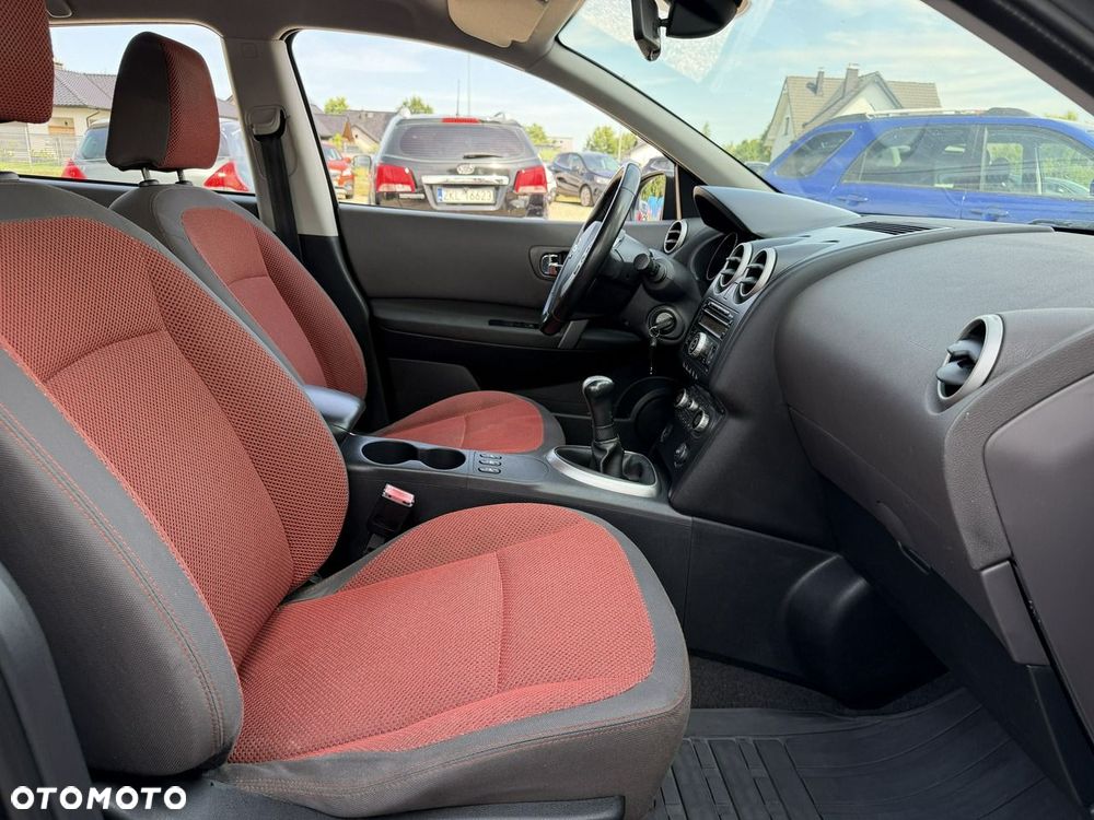 Nissan Qashqai - 14
