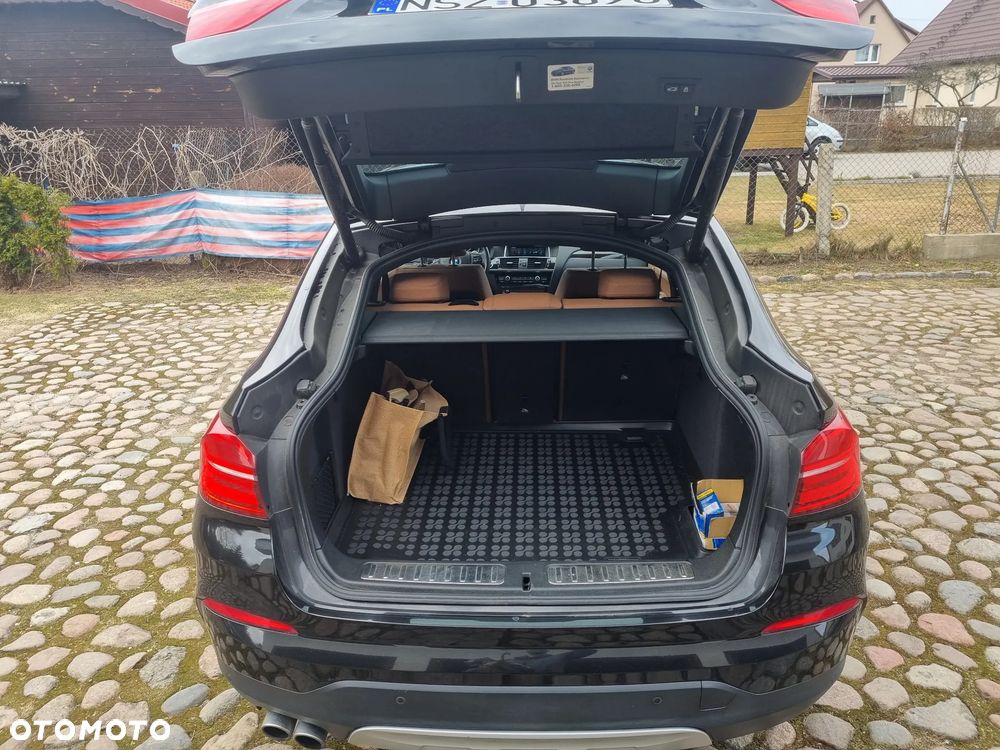BMW X4 xDrive28i xLine - 10