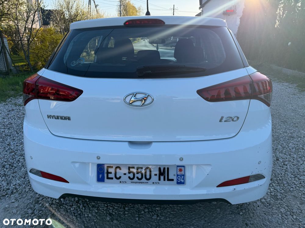 Hyundai i20 1.1 CRDi BlueDrive Elegant - 5