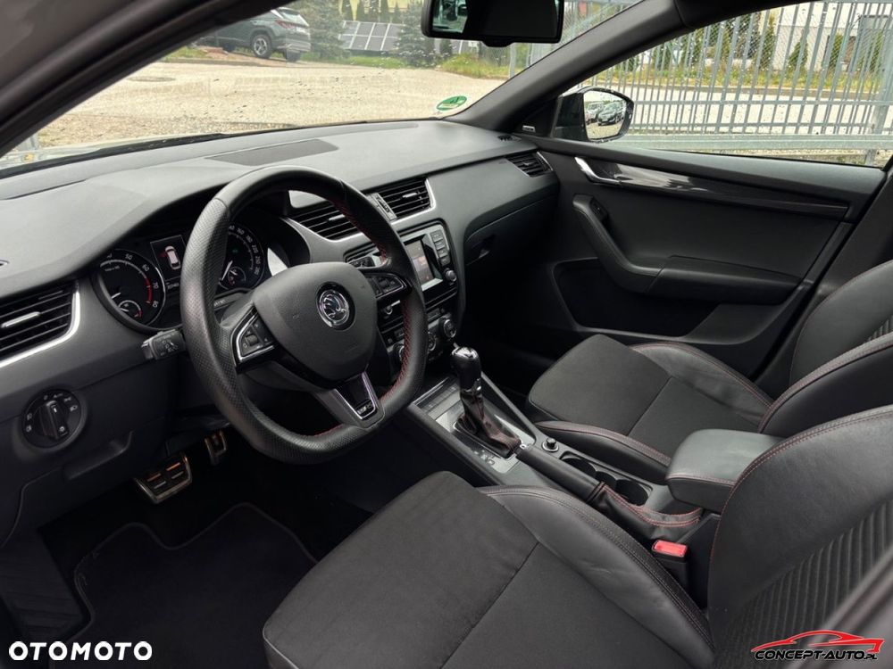 Skoda Octavia 2.0 TSI RS DSG - 18