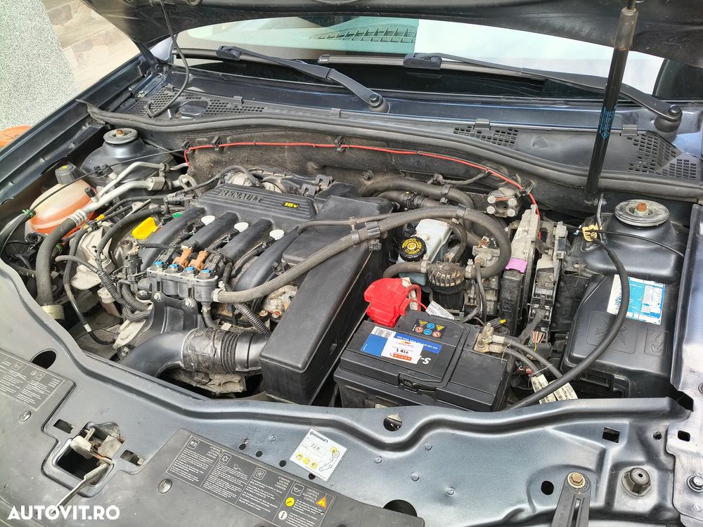 Dacia Duster 1.6 4x2 Prestige - 24