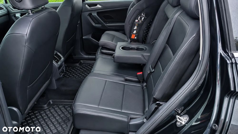 Volkswagen Tiguan - 4