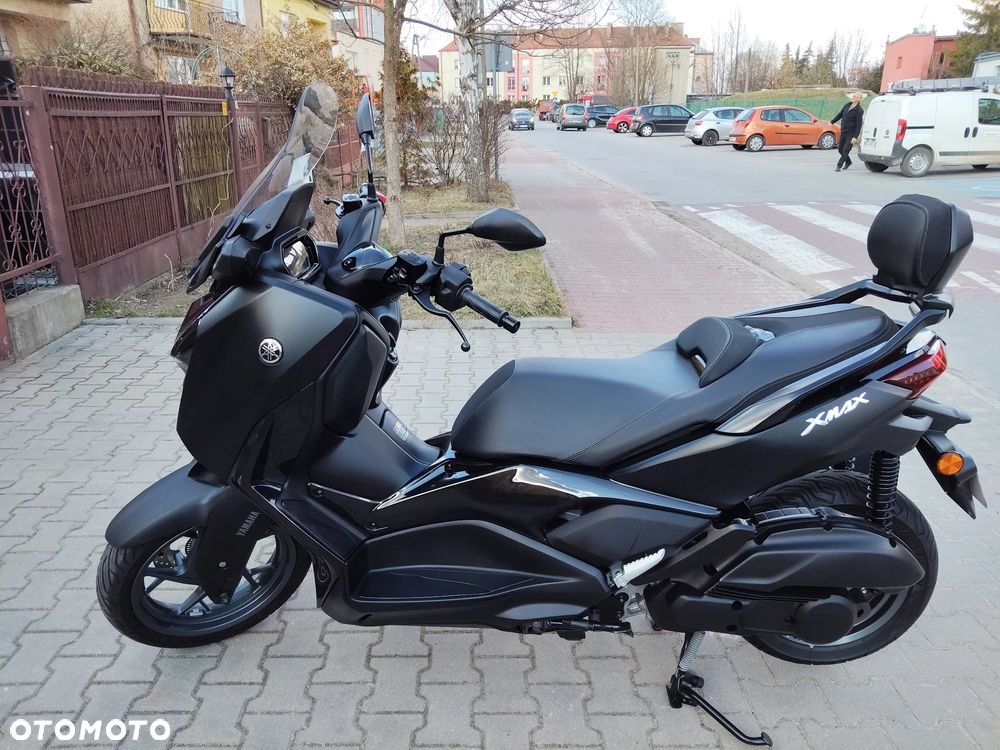 Yamaha X-max - 10