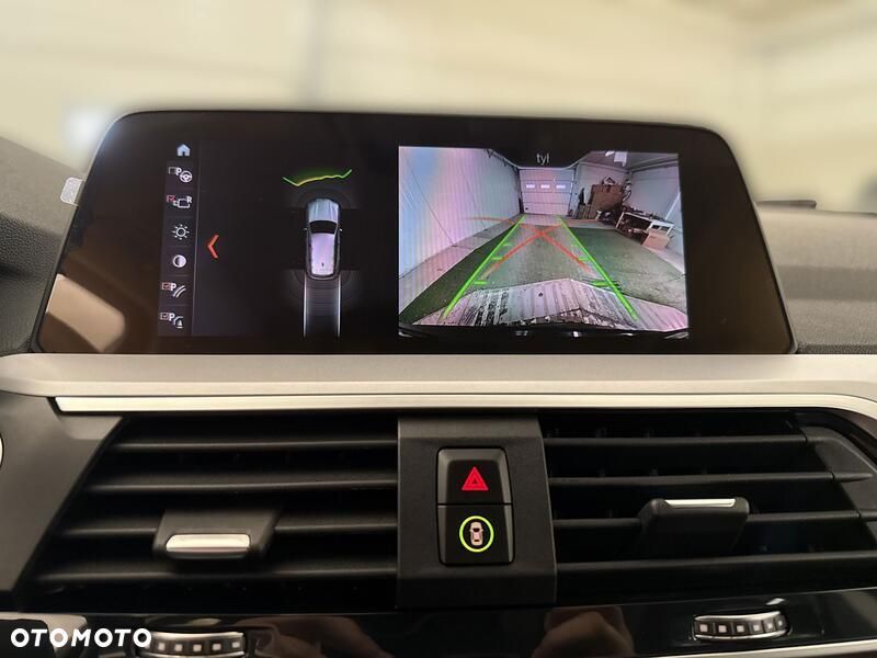 BMW X3 xDrive20i GPF - 17