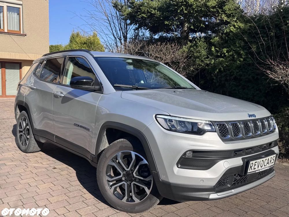Jeep Compass - 10