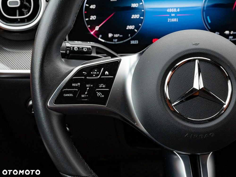 Mercedes-Benz GLC - 16