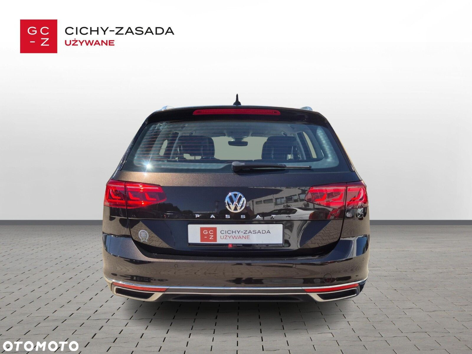 Volkswagen Passat 2.0 TSI Elegance DSG - 4