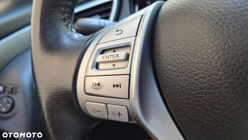 Nissan X-Trail - 30