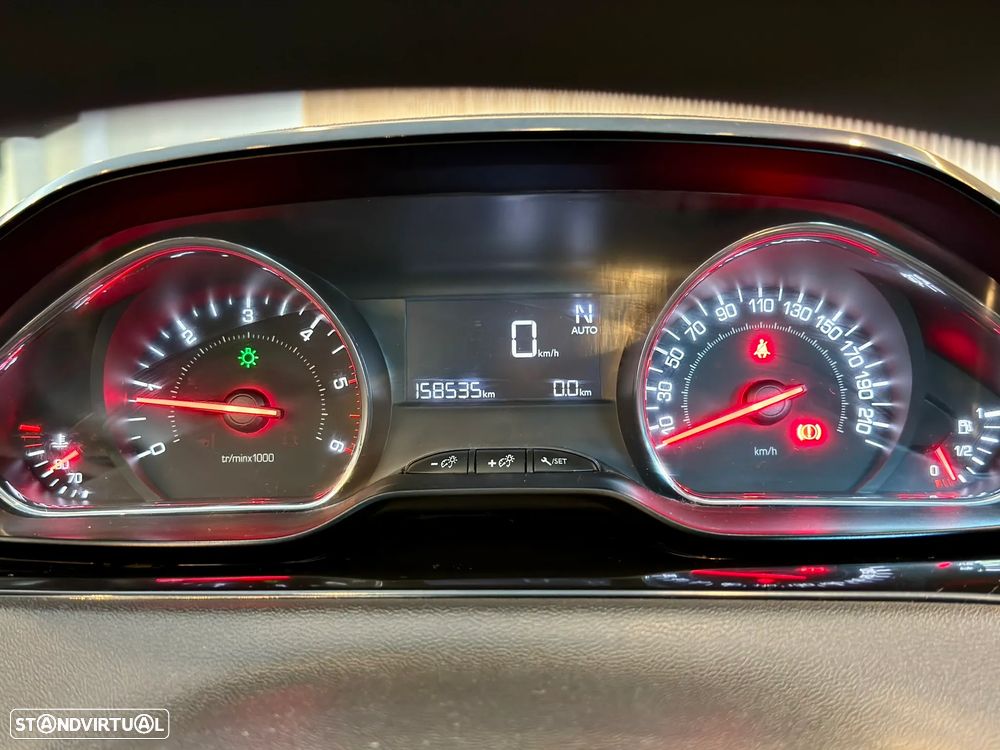 Peugeot 208 e-HDi 68 EGS5 Stop&Start Active - 5