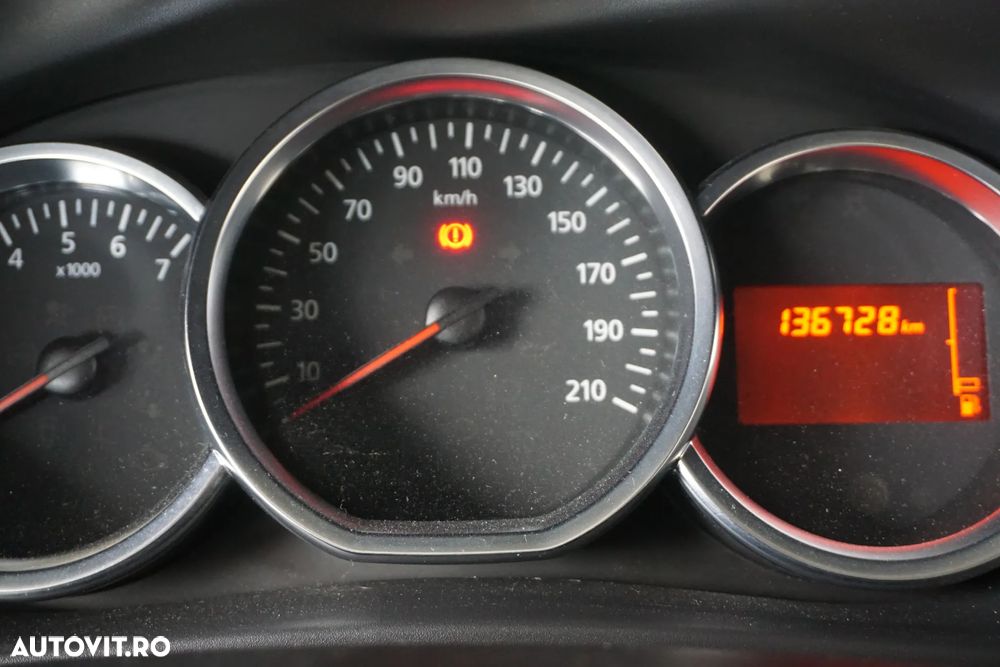 Dacia Logan 1.0 SCe Ambiance - 8