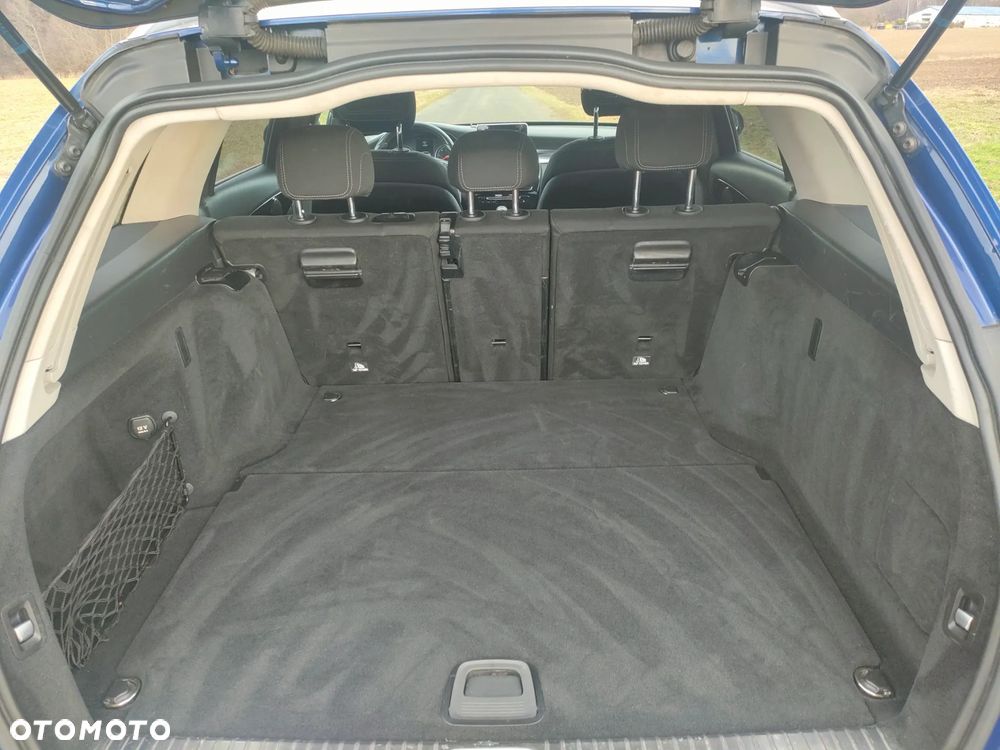 Mercedes-Benz Klasa C 200 (BlueTEC) d Avantgarde - 11