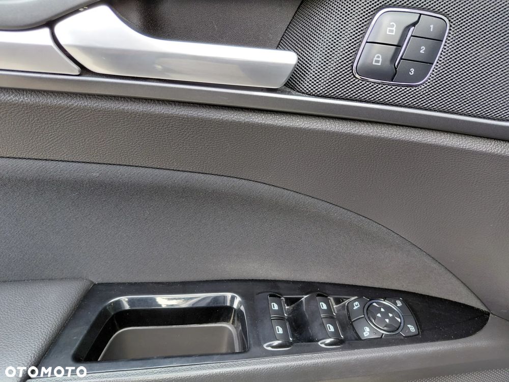 Ford Mondeo 1.5 EcoBoost ST-Line - 10
