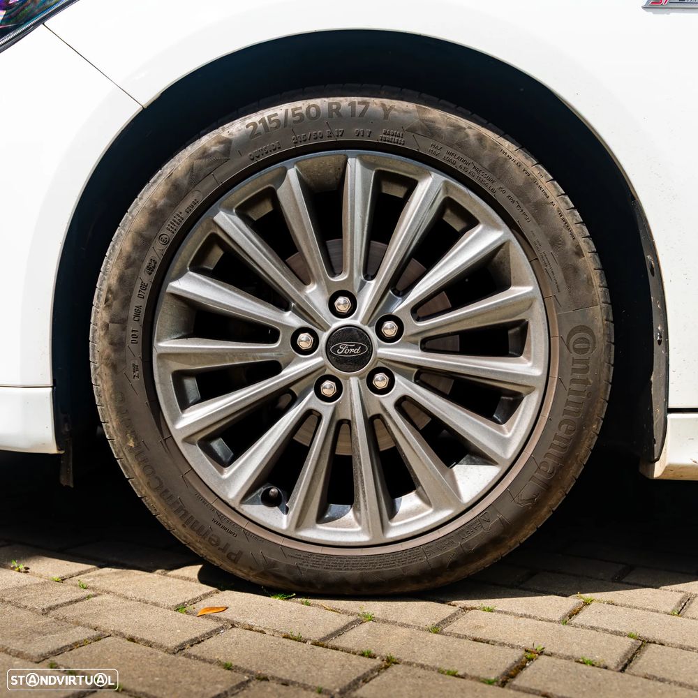 Ford Focus SW 1.5 TDCi ST-Line - 8