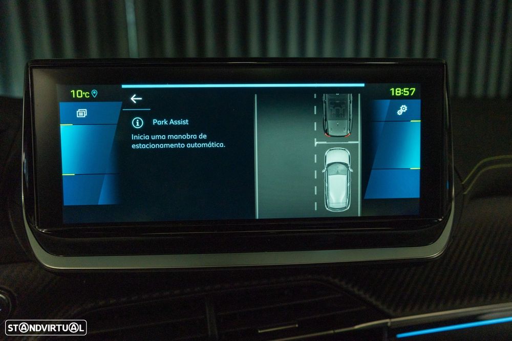 Peugeot e-2008 50 kWh GT Pack - 16