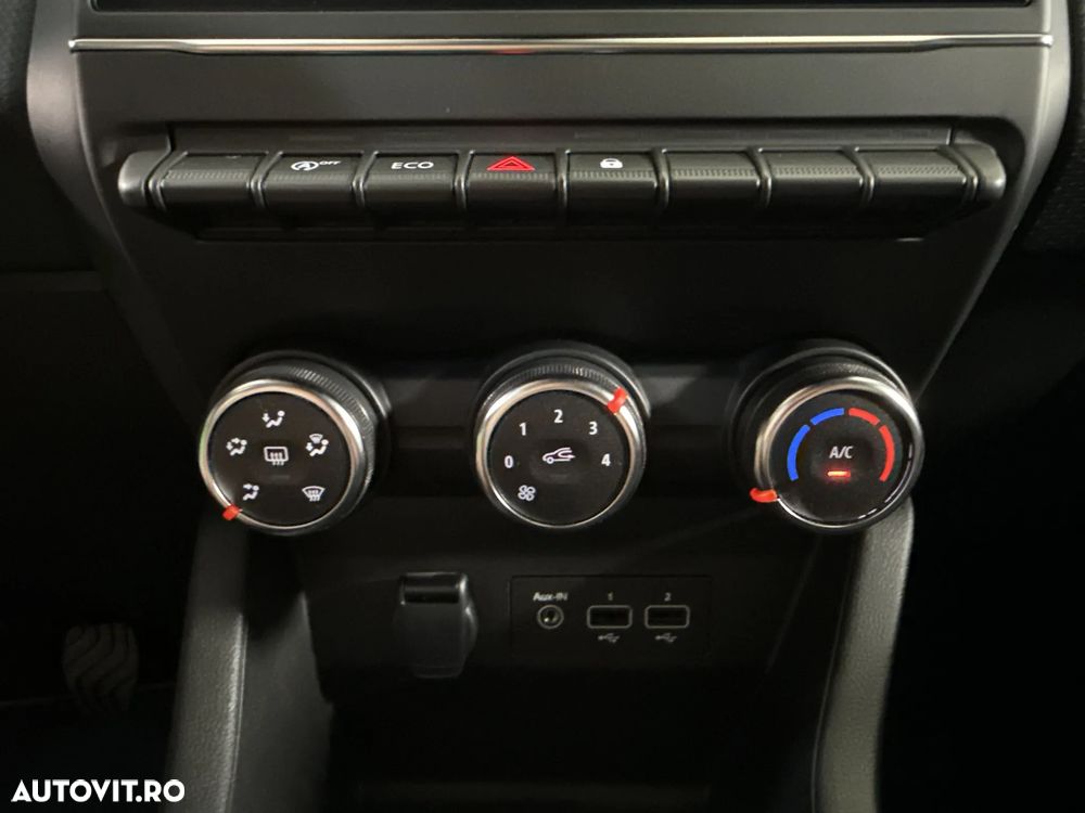 Renault Clio - 17