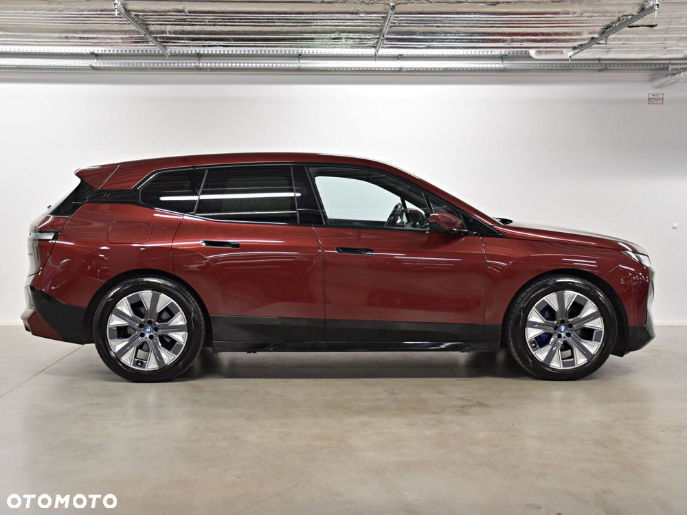 BMW iX xDrive40 76.6kWh Signature - 7