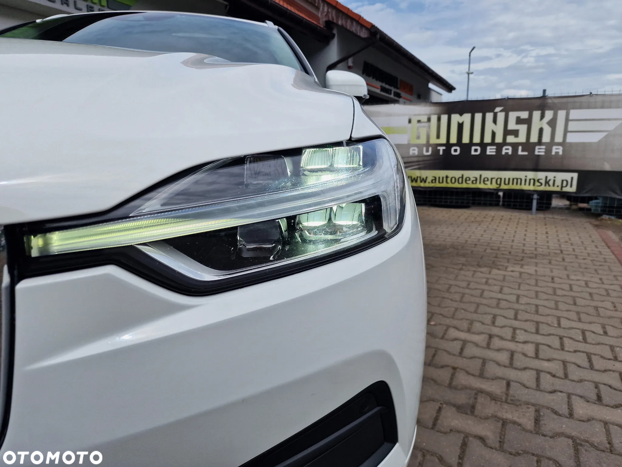 Volvo XC 60 - 13